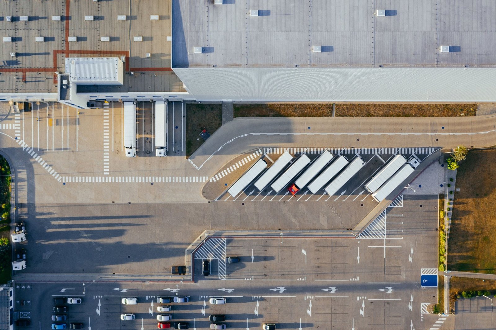 Centro de distribución y operación logística vista desde el aire